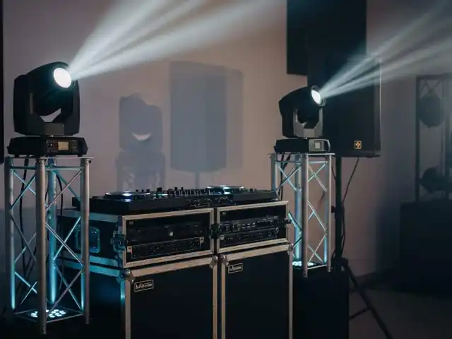 Altavoces Profesionales para Fiestas en Jardín y Terraza