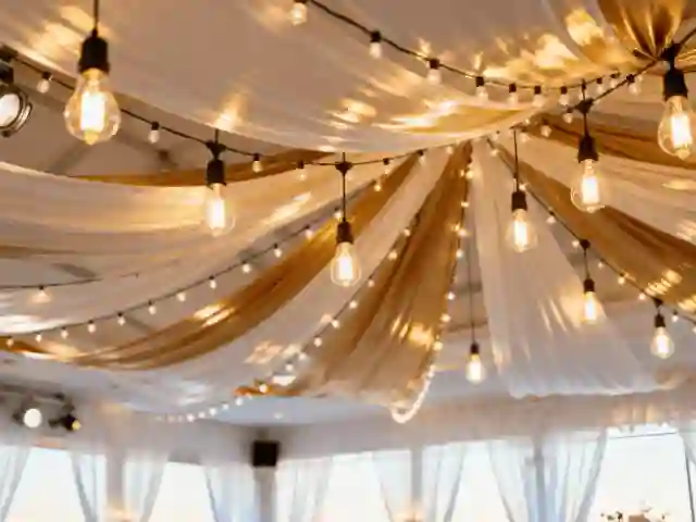 Alquiler de Iluminación Cálida - Guirnaldas para Eventos Sociales